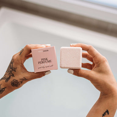 Impodimo Living & Giving:Pink Perfume - Bath Bomb:Wild Emery