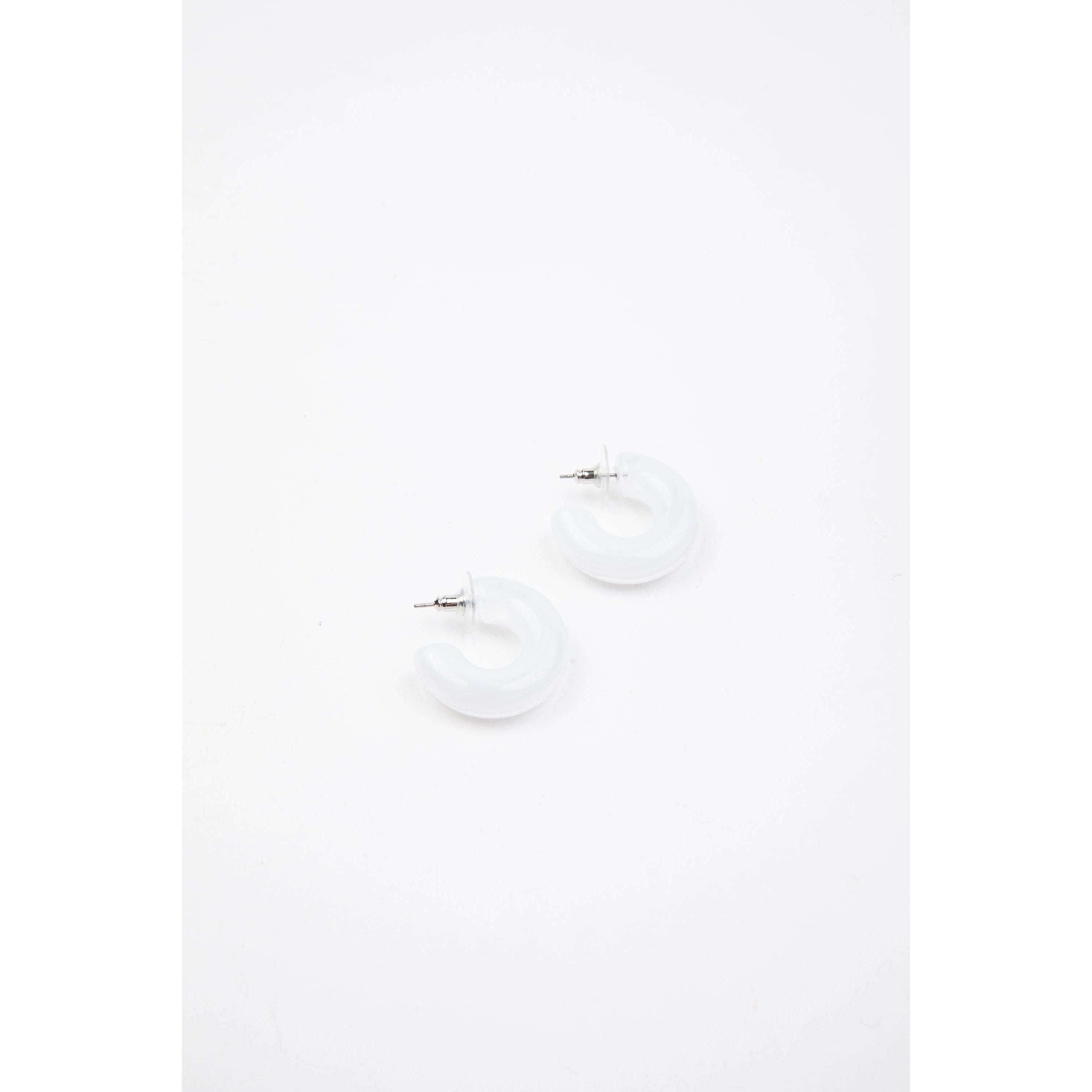 Impodimo Living & Giving:Constance Earrings:Holiday Trading & Co:White